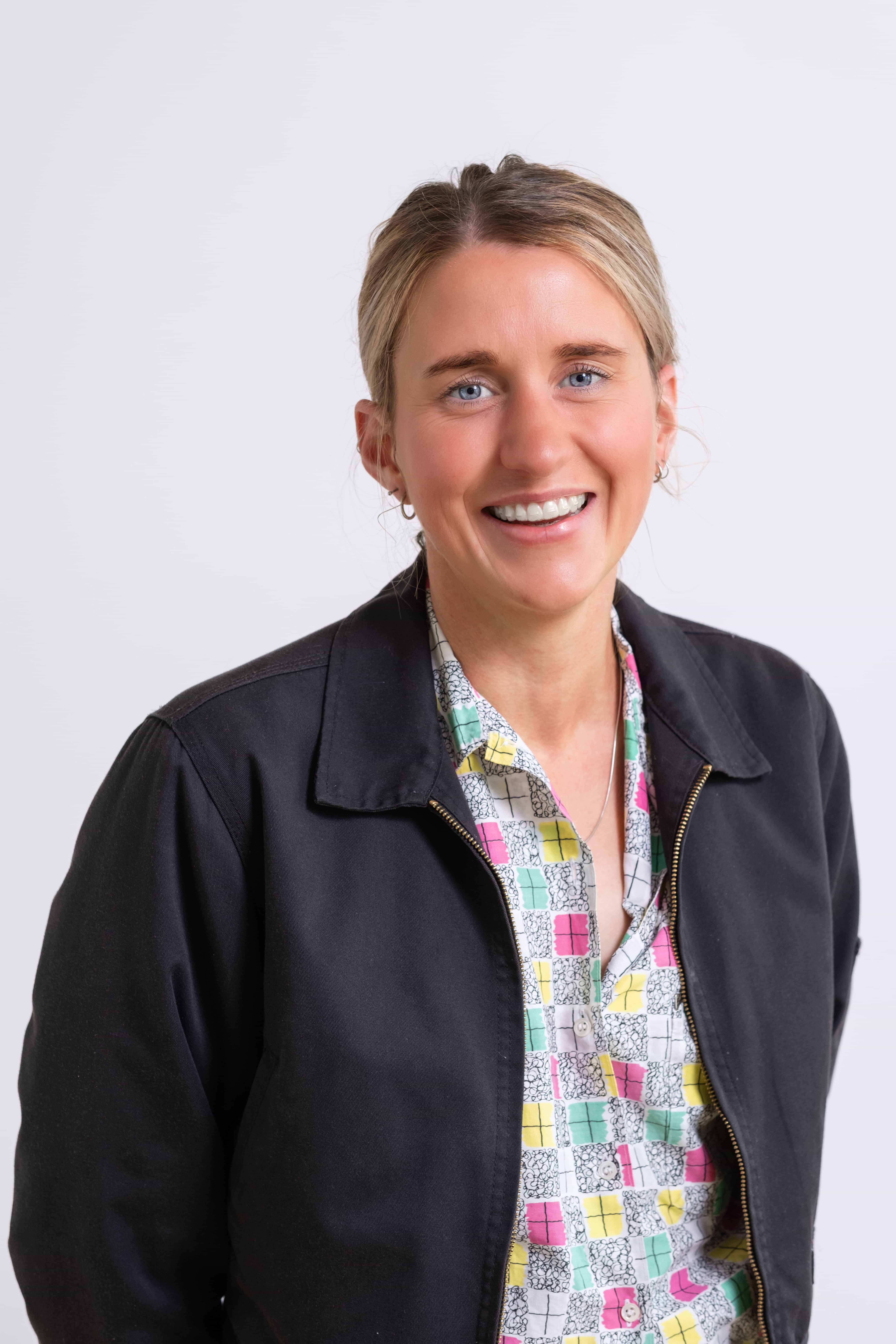 Charlie Henshaw Headshot